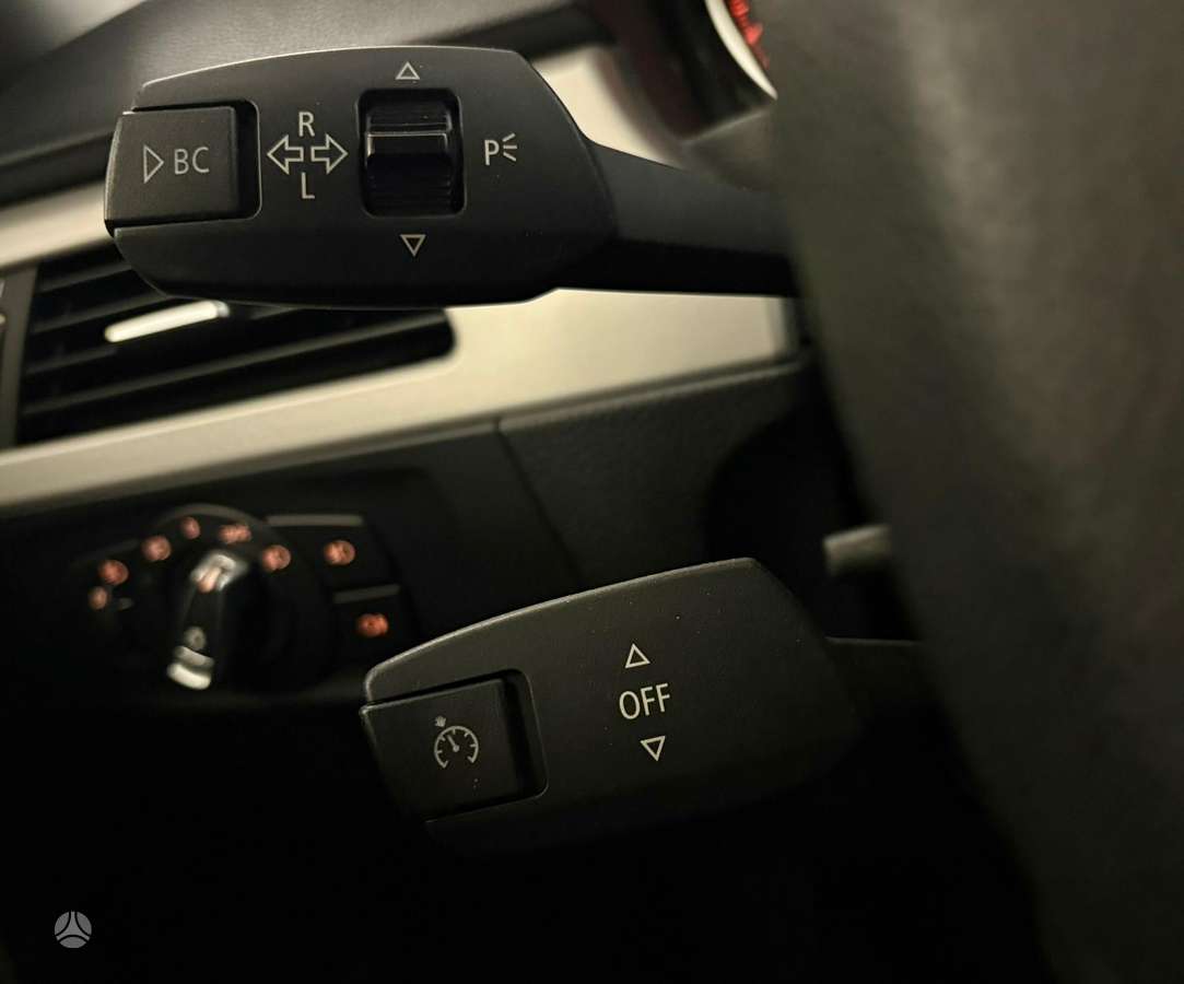 BMW 320, 2.0 l., Седан