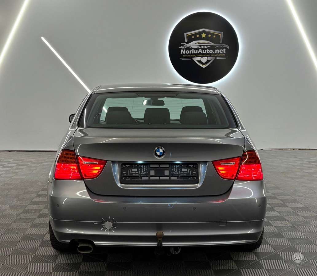 BMW 320, 2.0 l., Седан