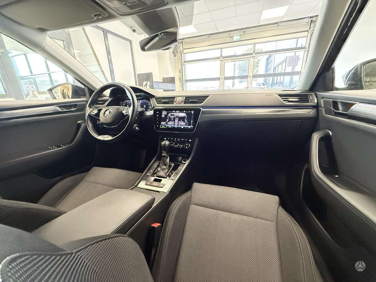 Skoda Superb, 2.0 l., Универсал