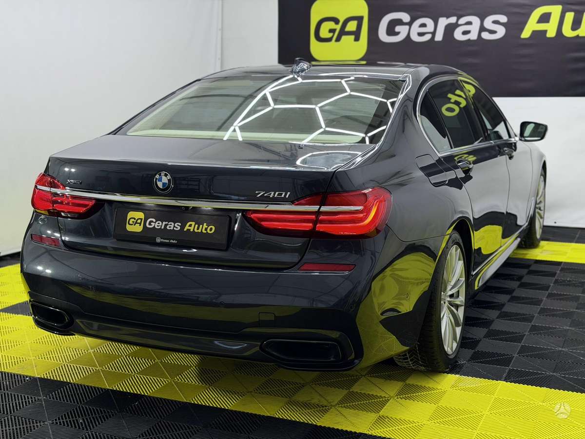 BMW 740, 3.0 l., Седан