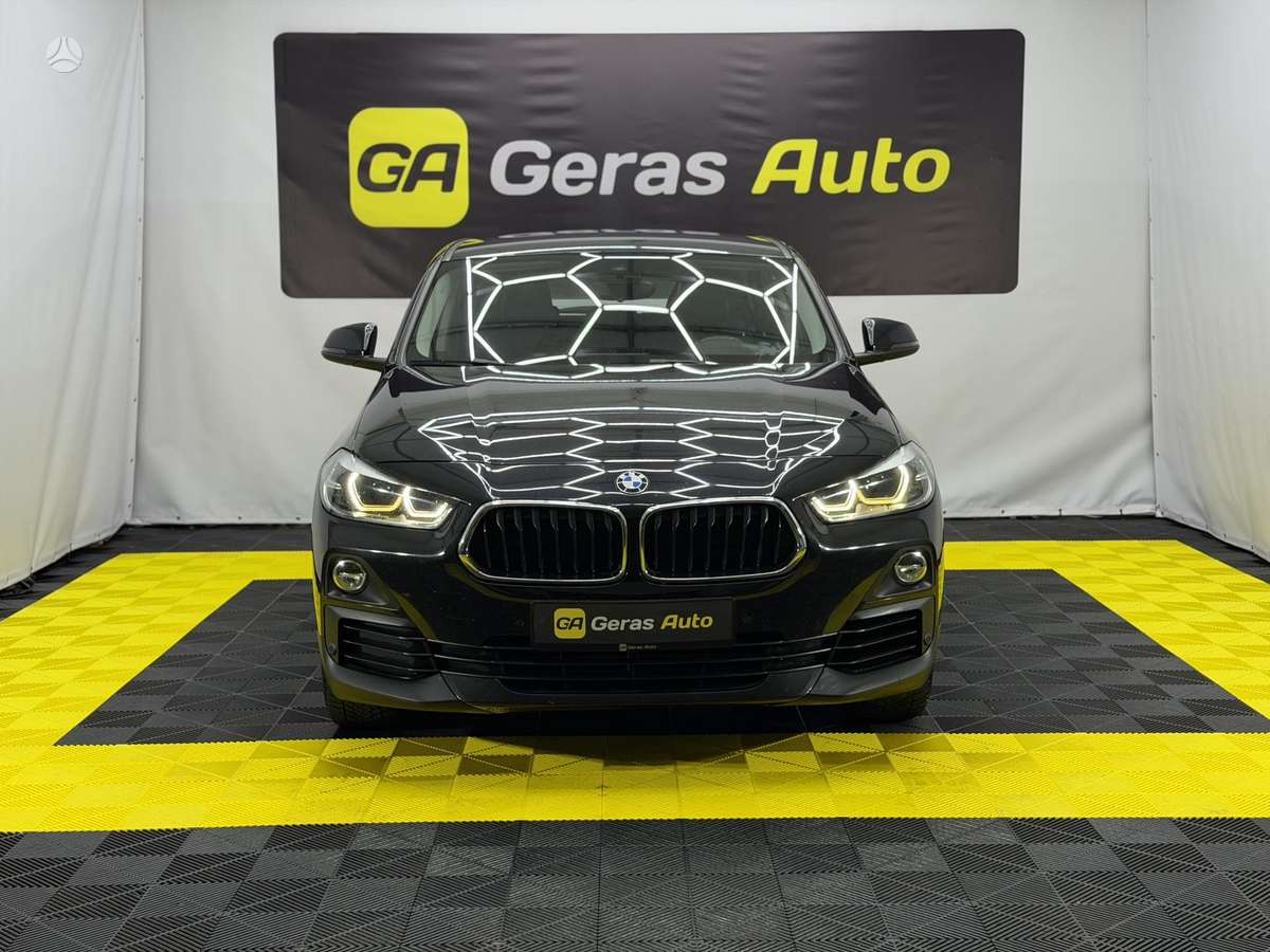 BMW X2, 2.0 l., off-road / crossover