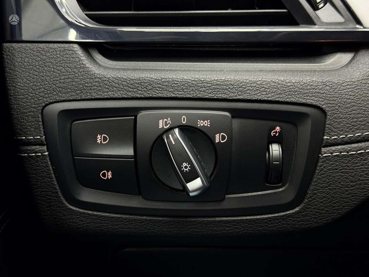 BMW X2, 2.0 l., Внедорожник / Кроссовер