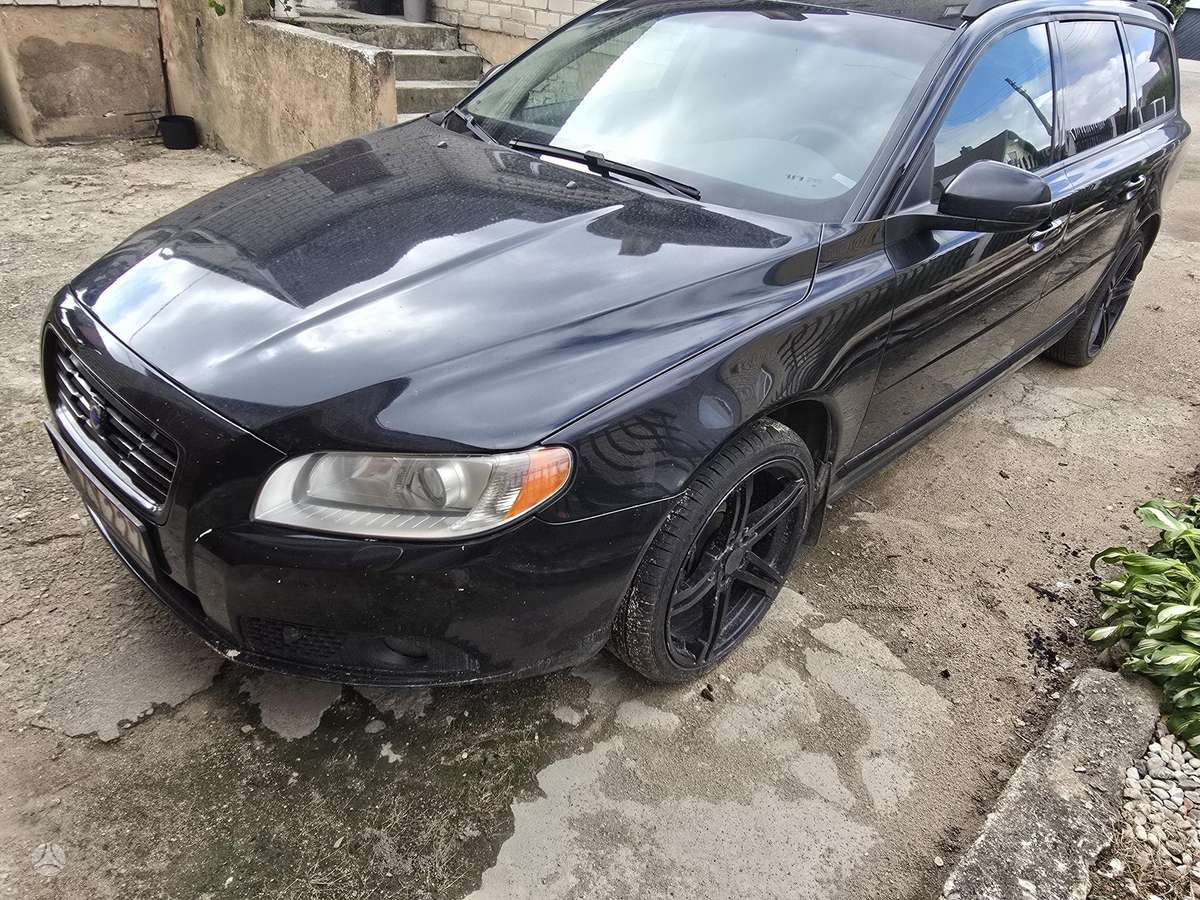 Volvo V70, 2.4 l., Универсал