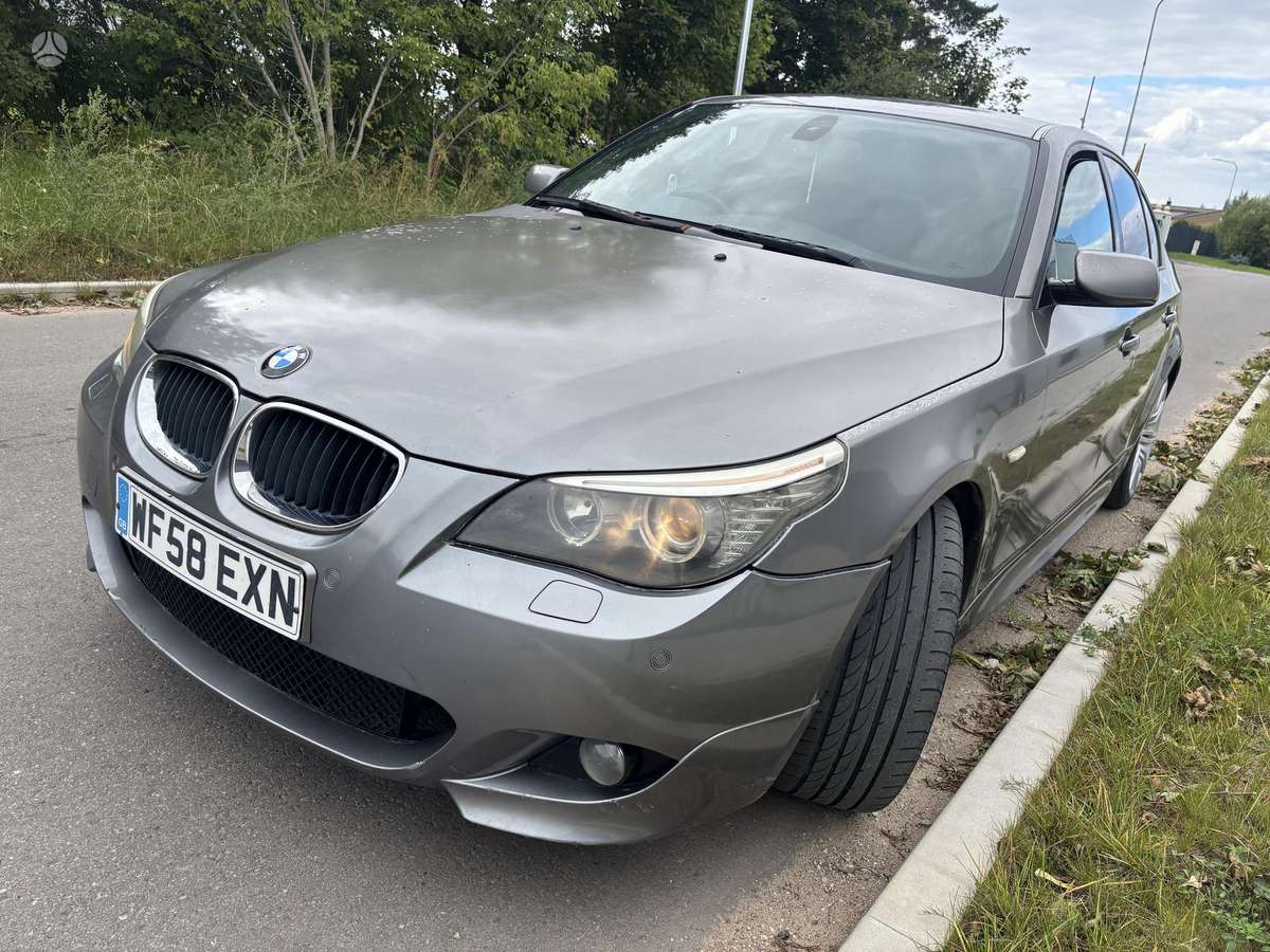 BMW 520, 2.0 l., Седан