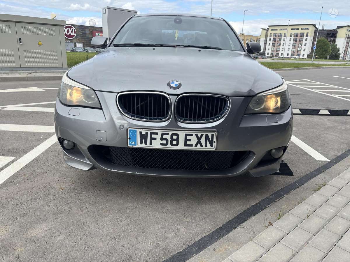 BMW 520, 2.0 l., Седан