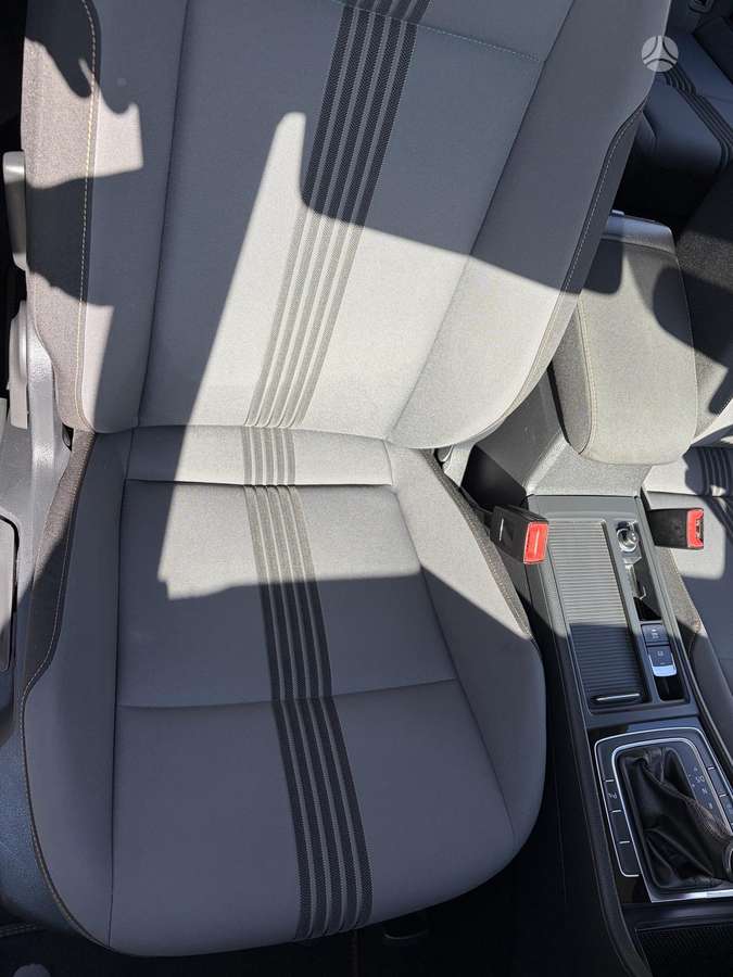 Volkswagen Golf - 7