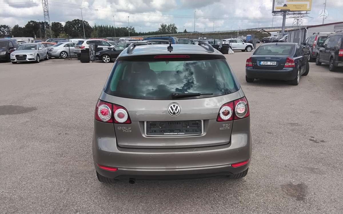 Volkswagen Golf Plus - 5