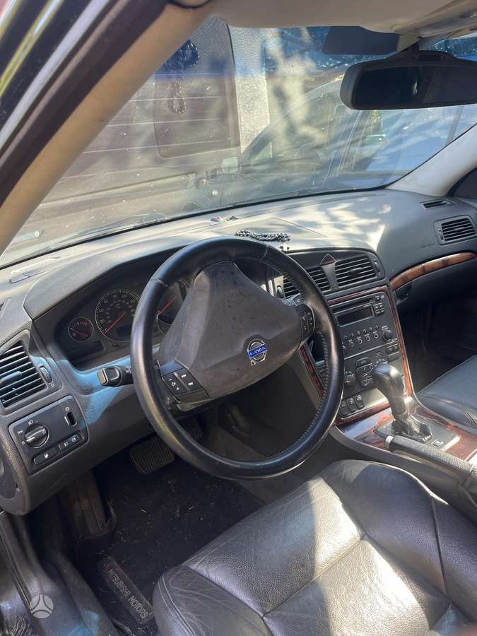 Volvo S60, 2.5 l., Седан