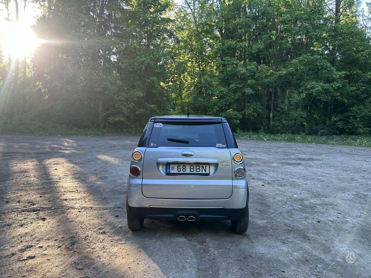 Microcar M8, 0.4 l., hatchback