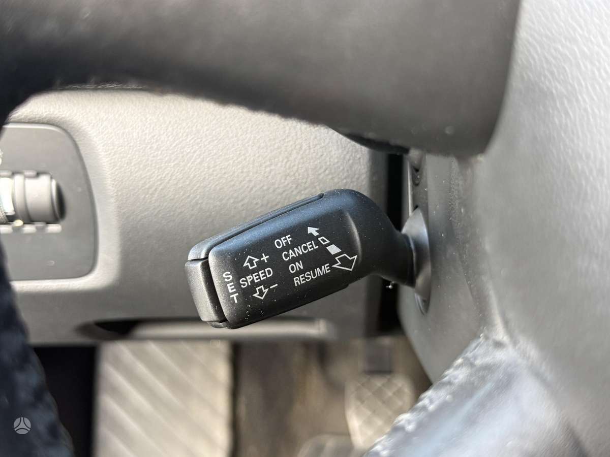 Audi A3, 1.6 l., hatchback