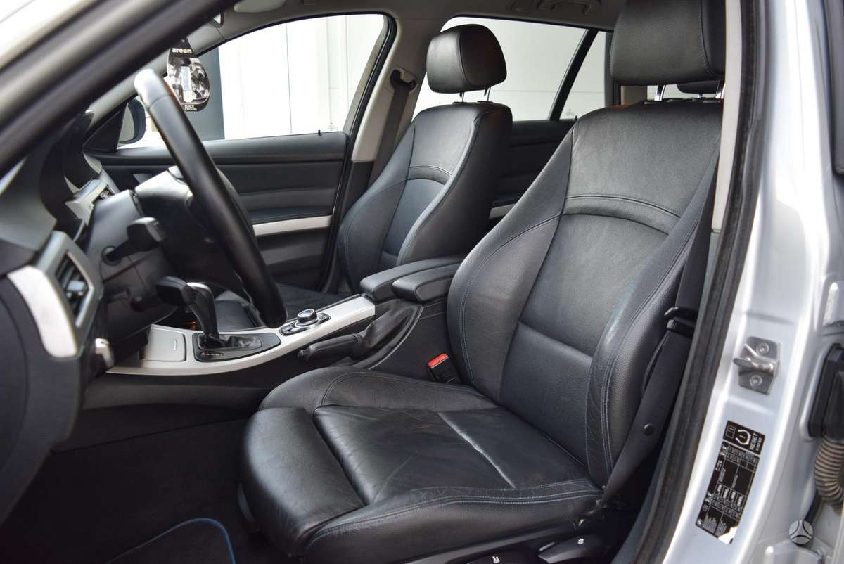 BMW 320, 2.0 l., universalas