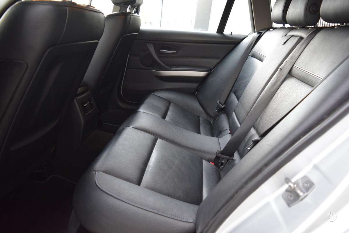 BMW 320, 2.0 l., Универсал