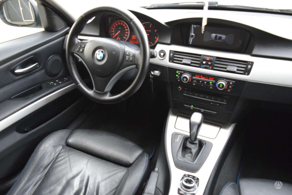 BMW 320, 2.0 l., Универсал