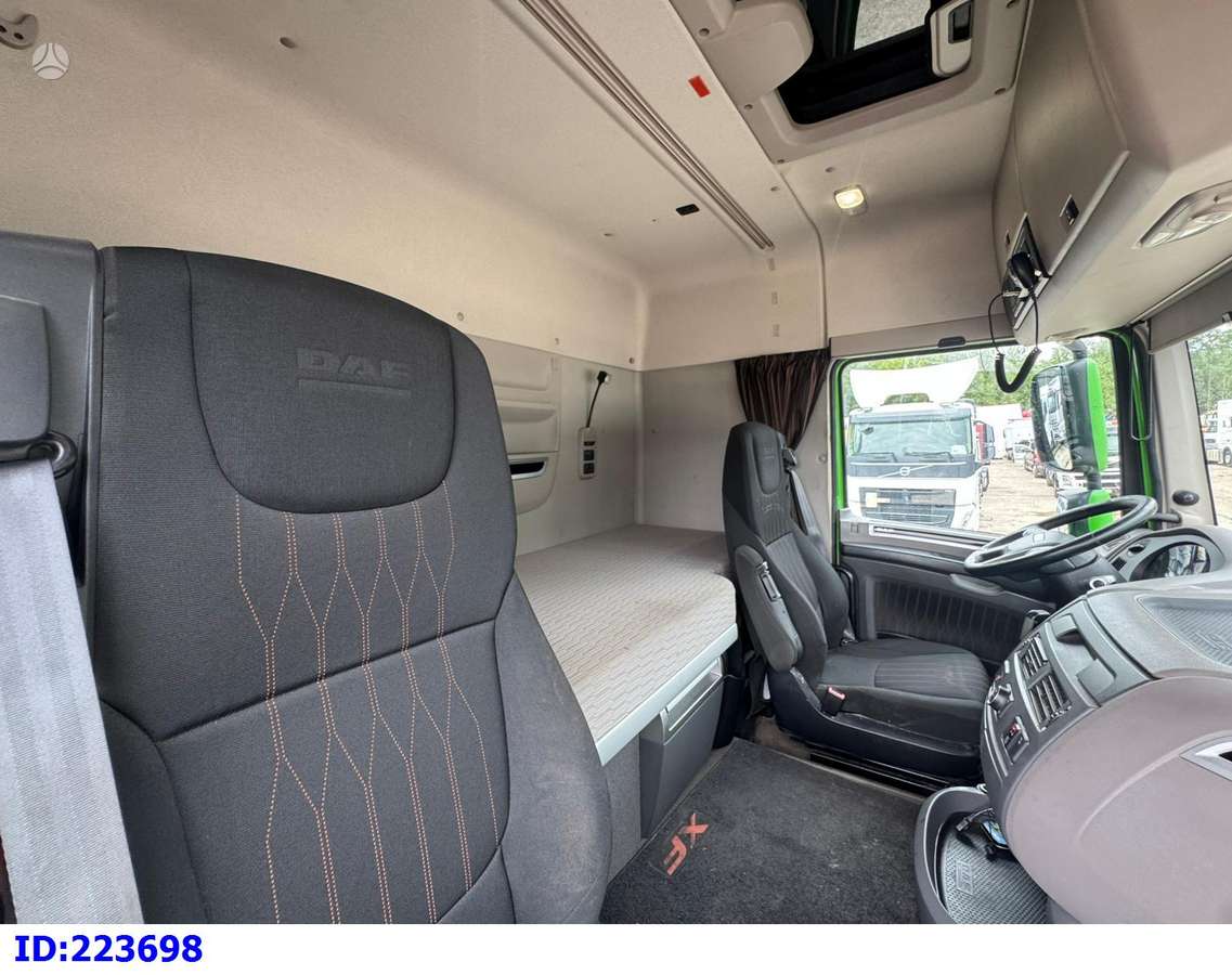 DAF XF 530, crane trucks
