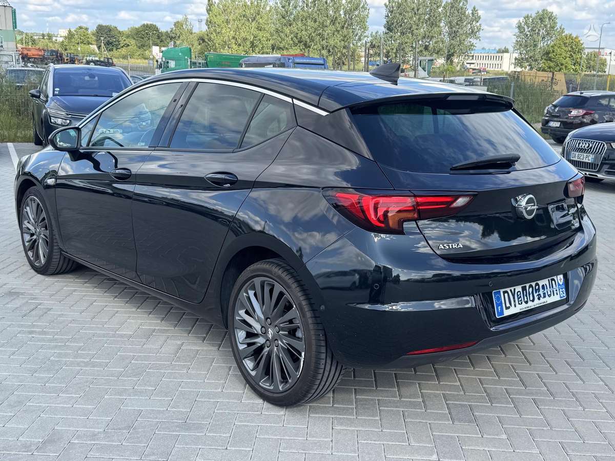 Opel Astra, 1.6 l., hatchback