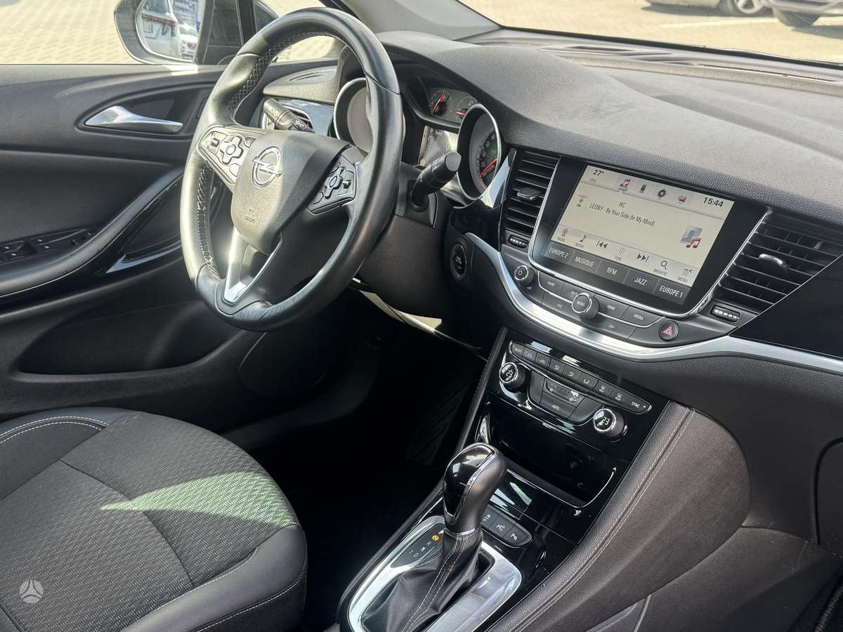 Opel Astra, 1.6 l., hatchback