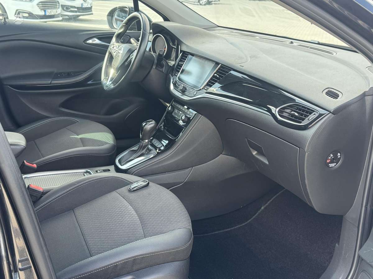 Opel Astra, 1.6 l., hatchback