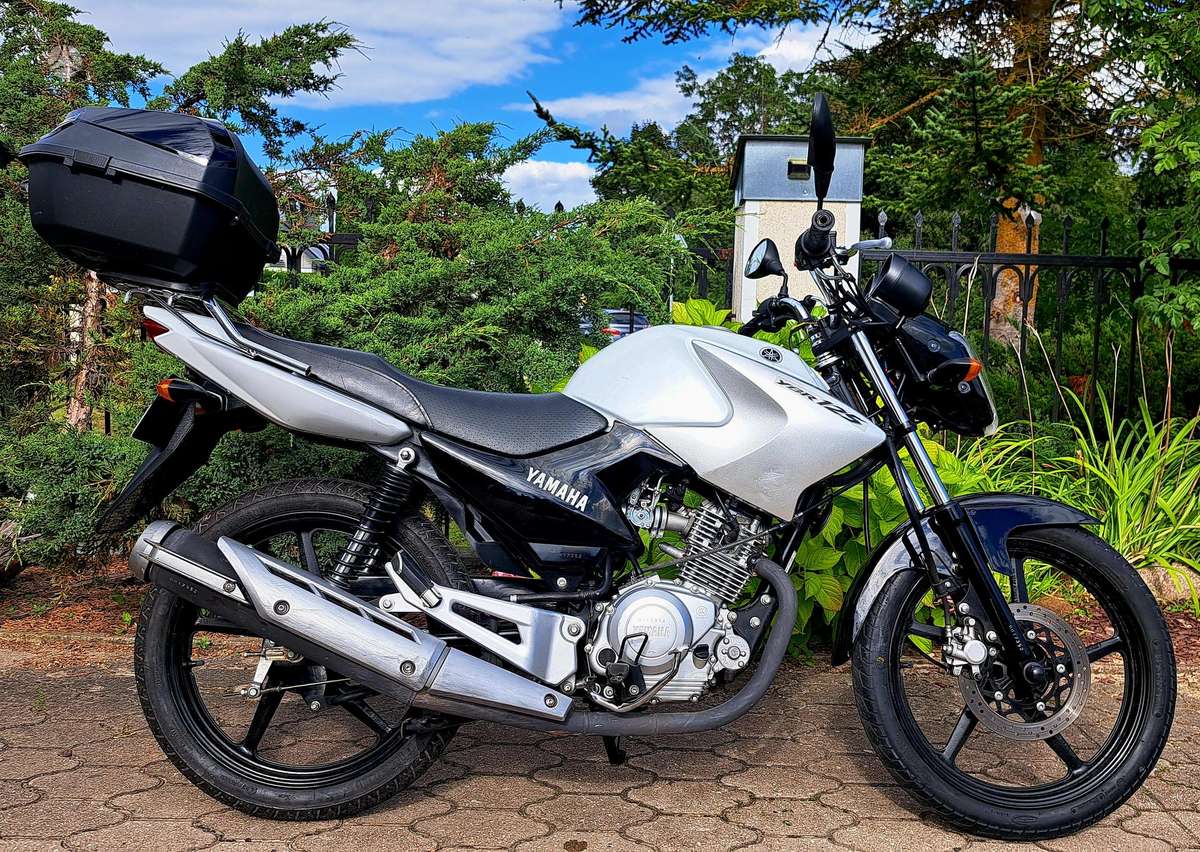 Yamaha YBR 125cc, street / classic