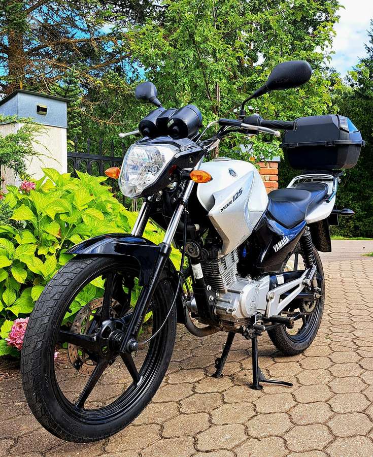 Yamaha YBR 125cc, street / classic