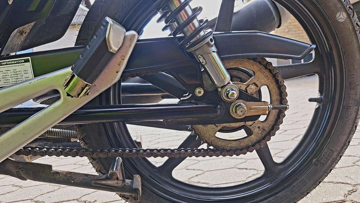 Yamaha YBR 125cc, street / classic
