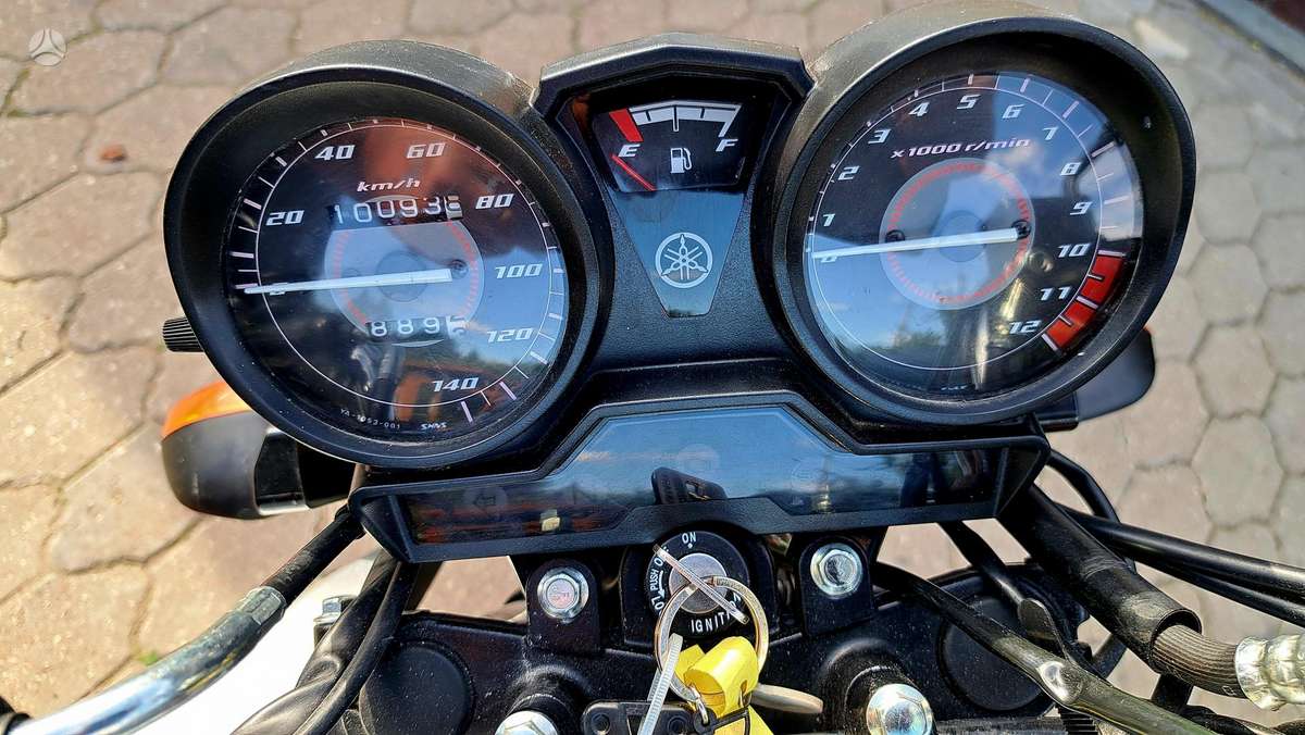 Yamaha YBR 125cc, street / classic