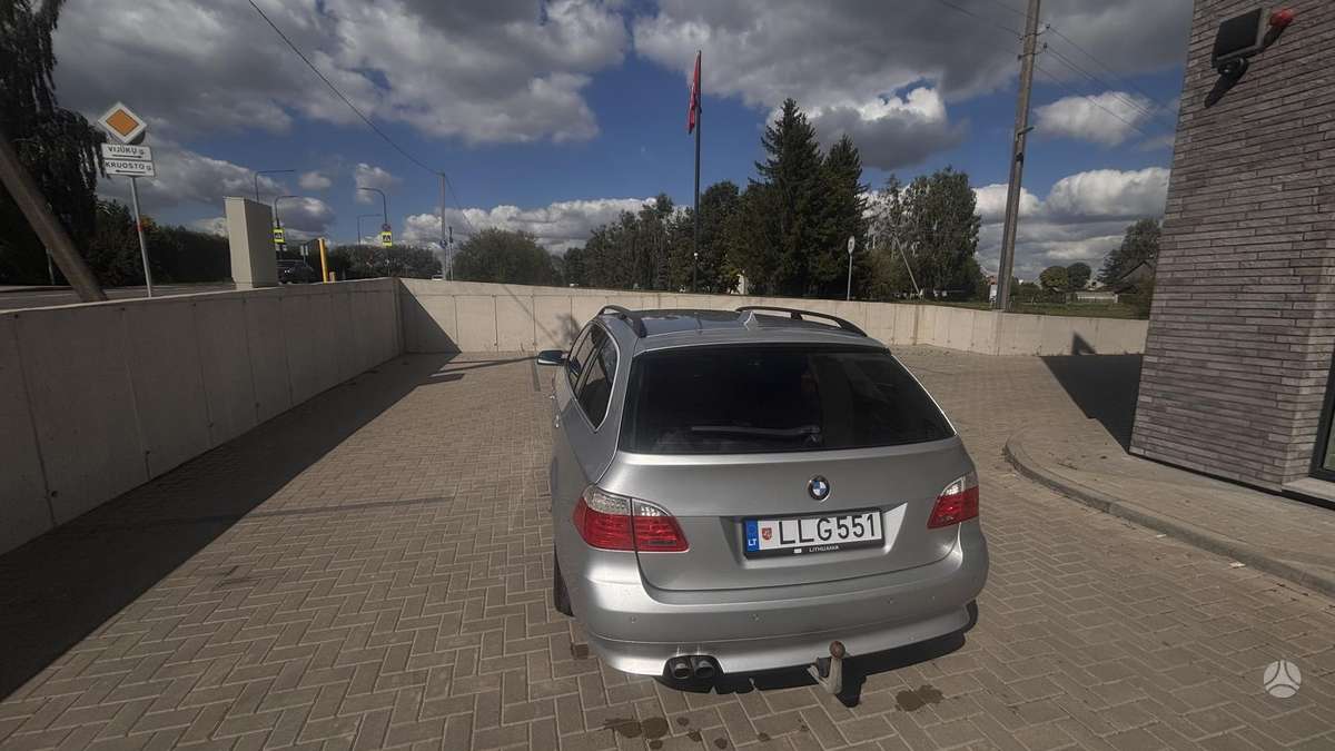 BMW 525, 3.0 l., Универсал