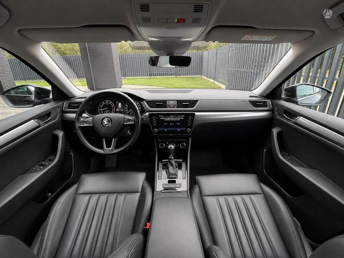 Skoda Superb, 1.8 l., hatchback