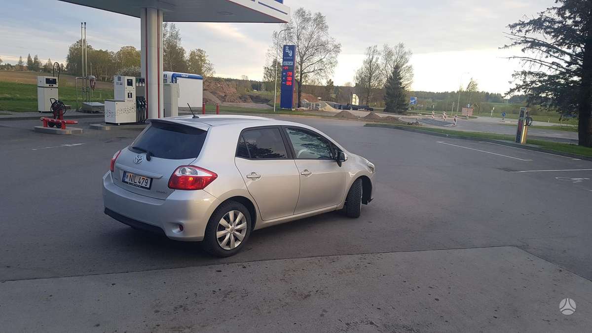 Toyota Auris, 2.0 l., hatchback