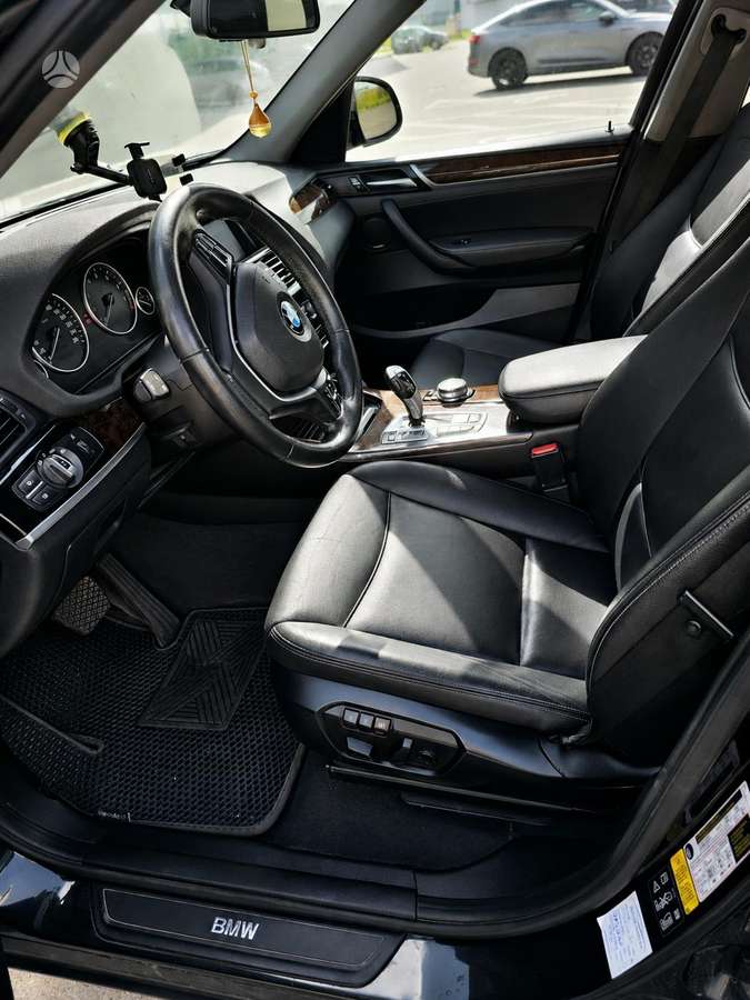BMW X3, 3.0 l., off-road / crossover