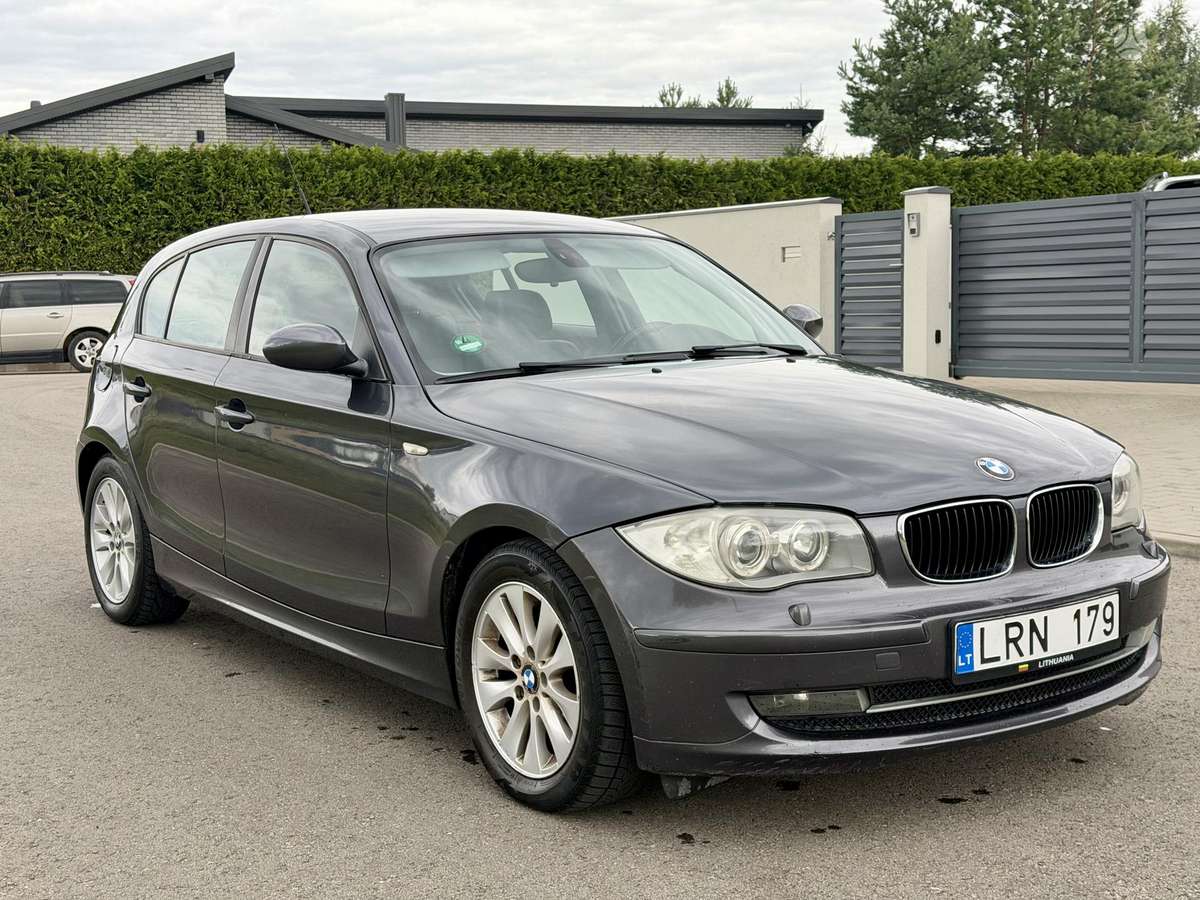 BMW 120, 2.0 l., hatchback