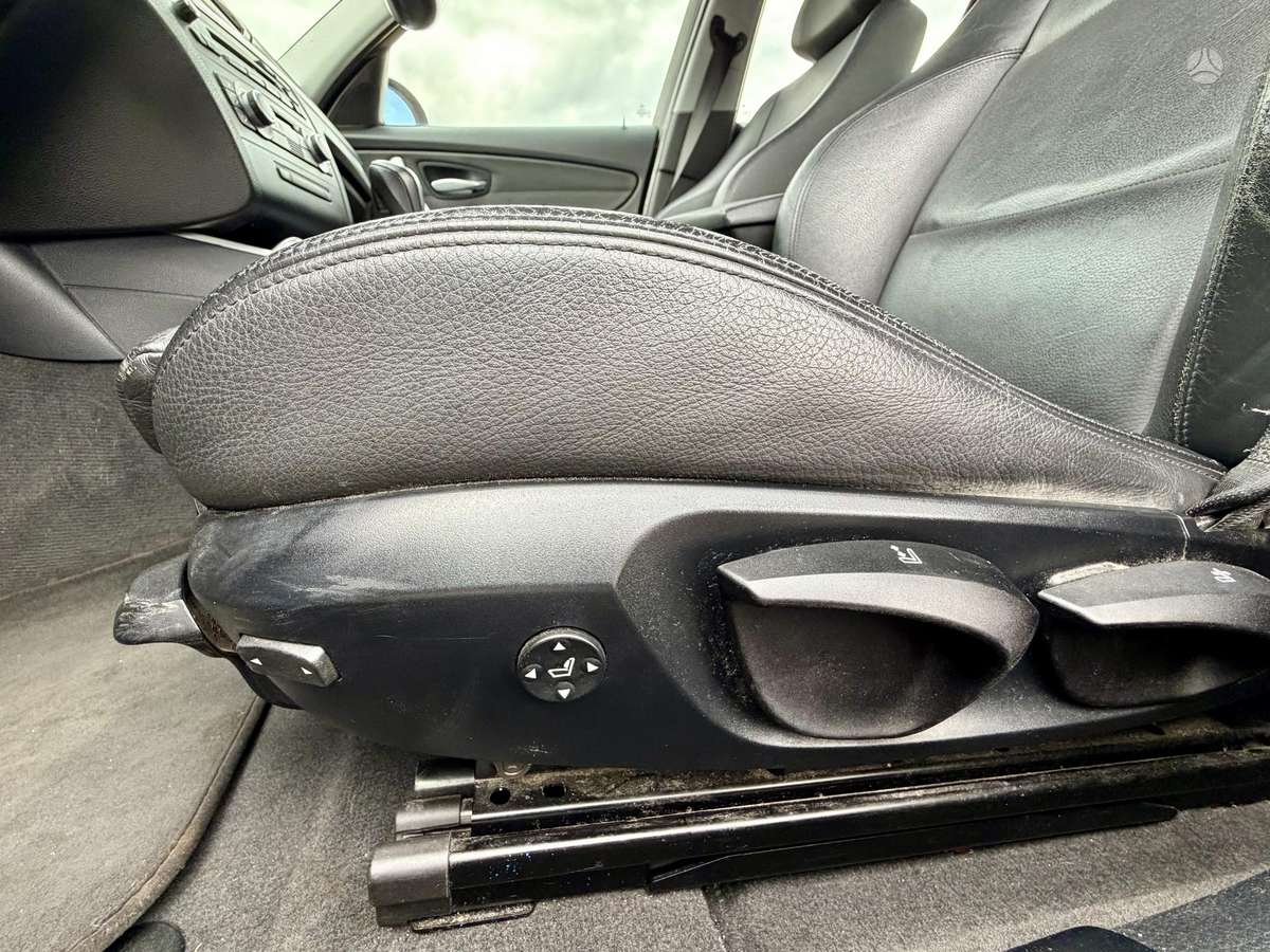 BMW 120, 2.0 l., hatchback