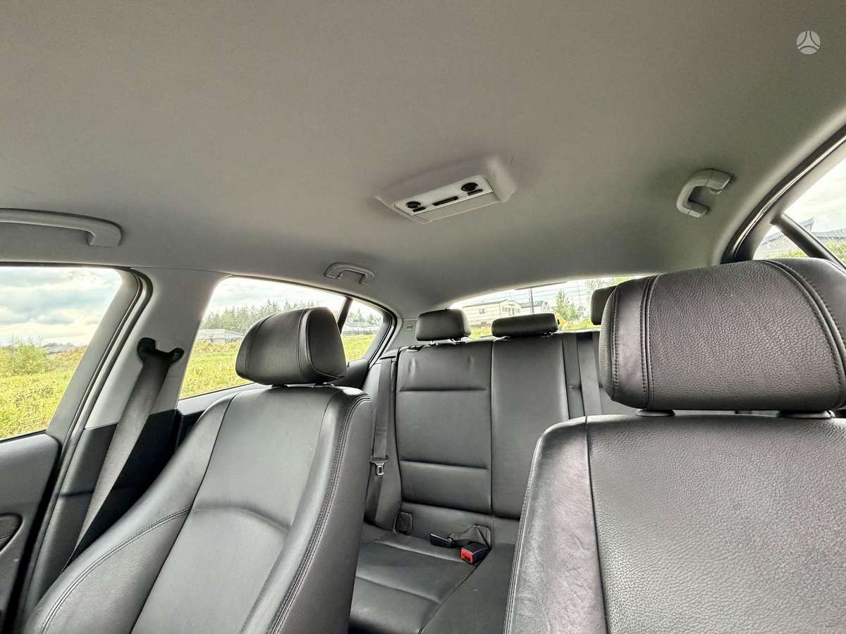 BMW 120, 2.0 l., Хэтчбек