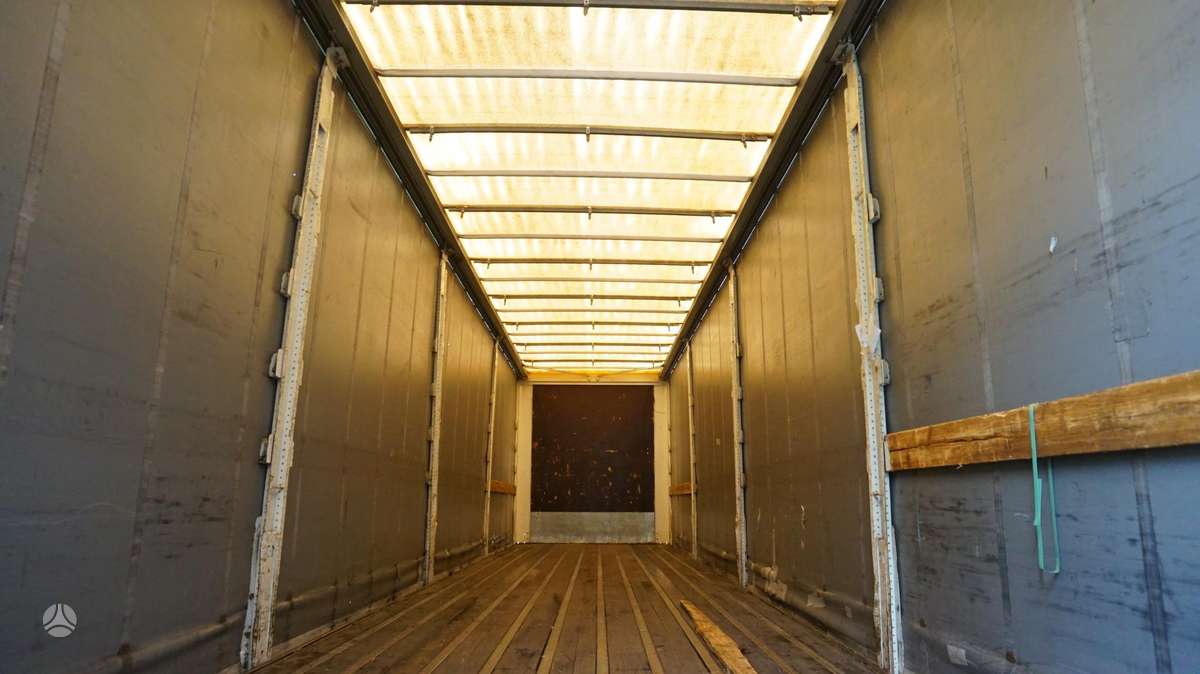 Lecitrailer, užuolaidinės / tentinės