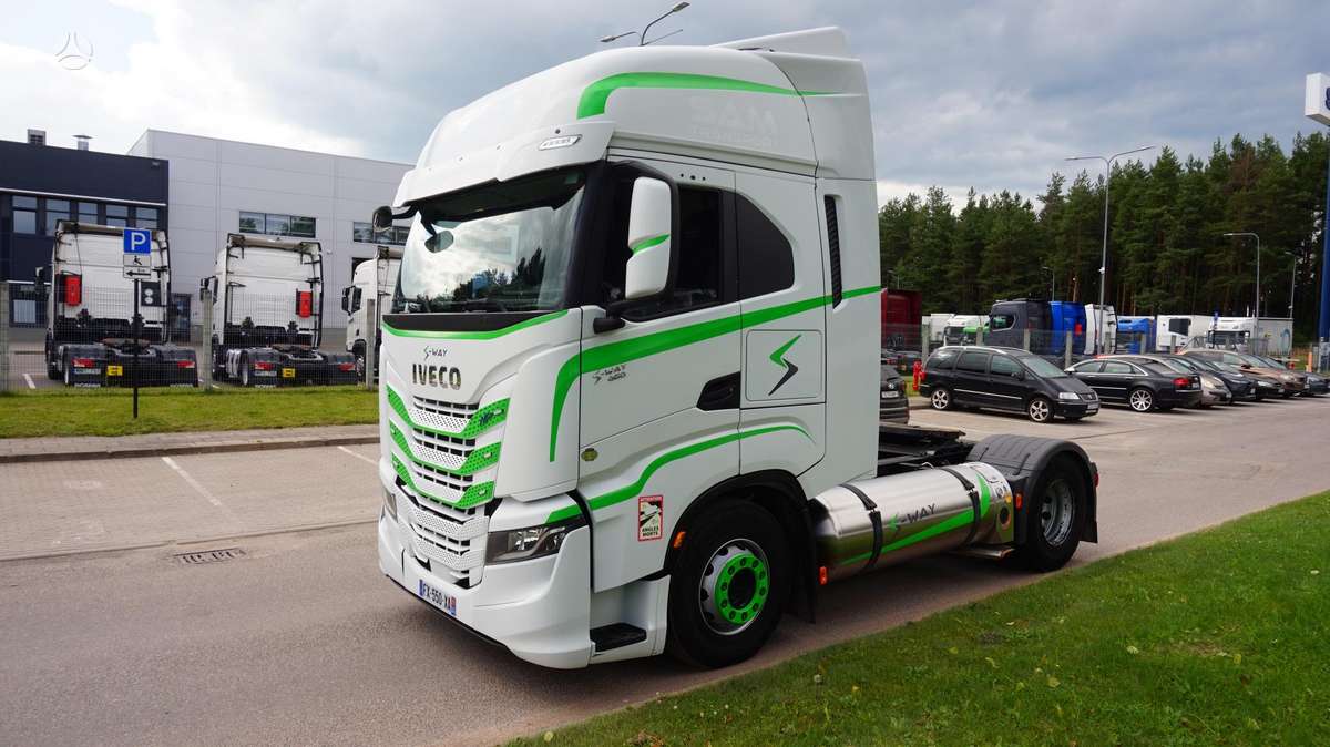 Iveco Stralis 440 Retarder, single sleeper