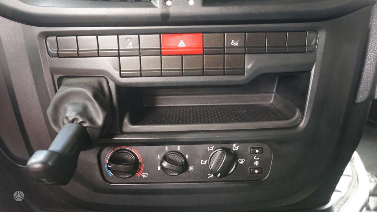 Iveco Stralis 440 Retarder, single sleeper