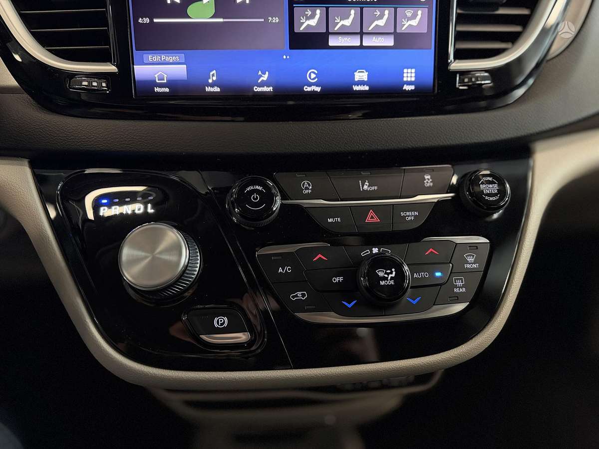 Chrysler Pacifica, 3.6 l., Минивэн