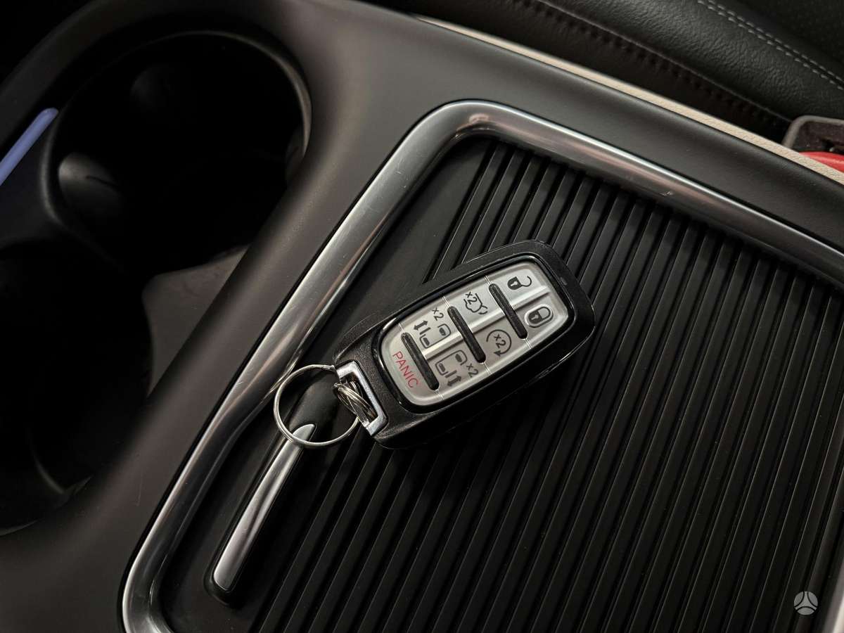Chrysler Pacifica, 3.6 l., Минивэн