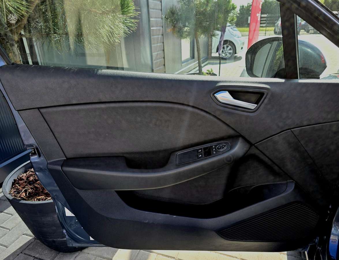Renault Clio, 1.5 l., hatchback