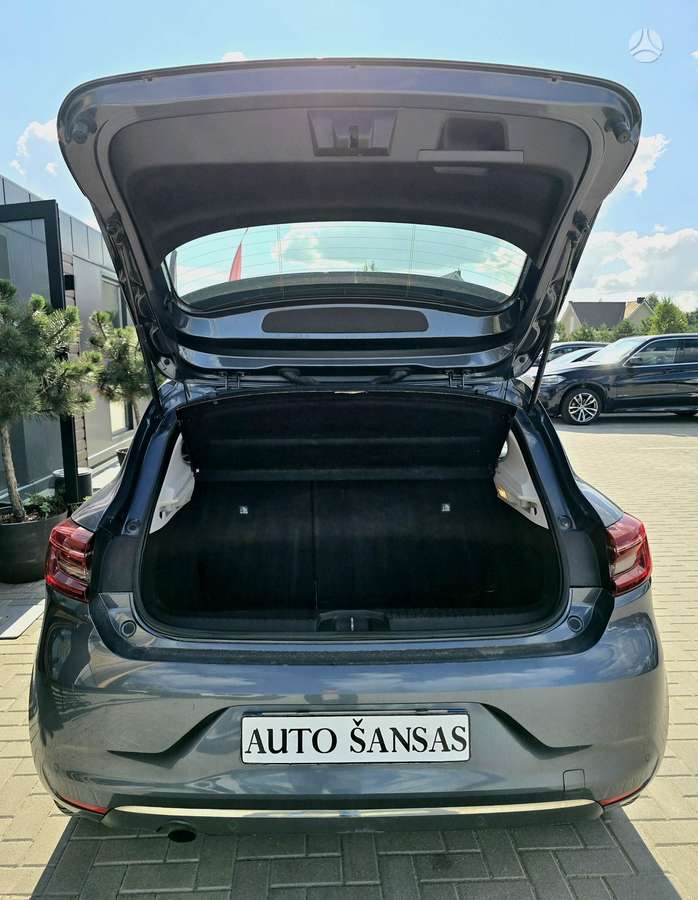 Renault Clio, 1.5 l., hatchback