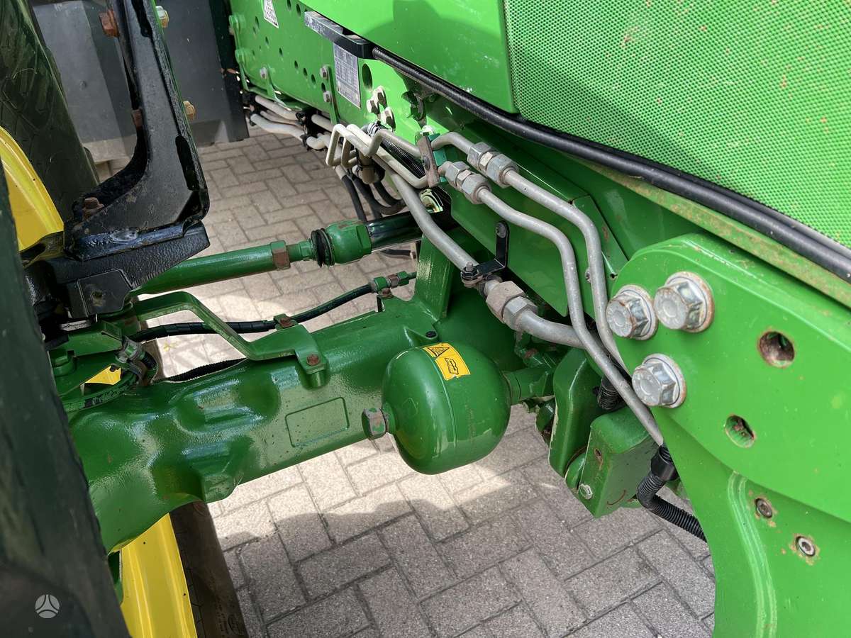 John Deere 6195R, traktoriai