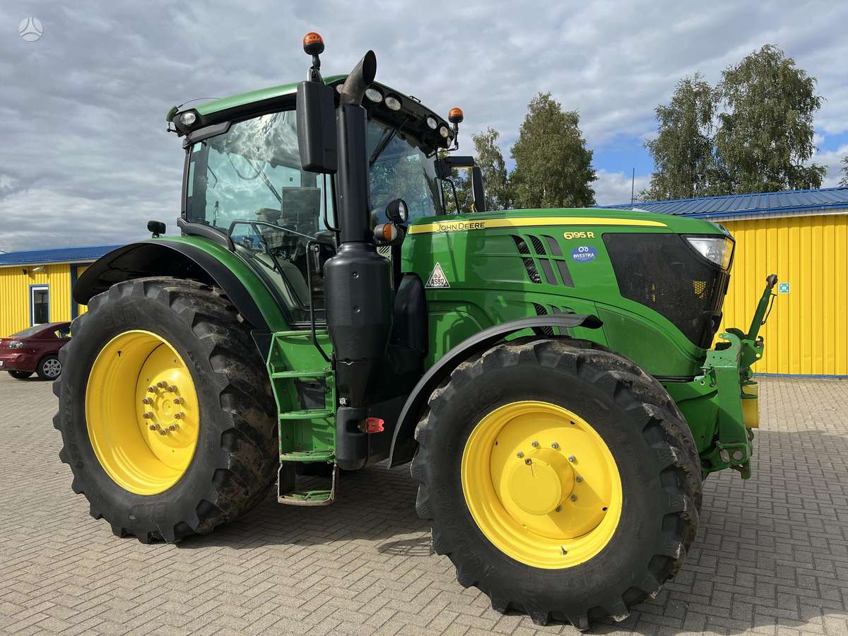 John Deere 6195R, tractors