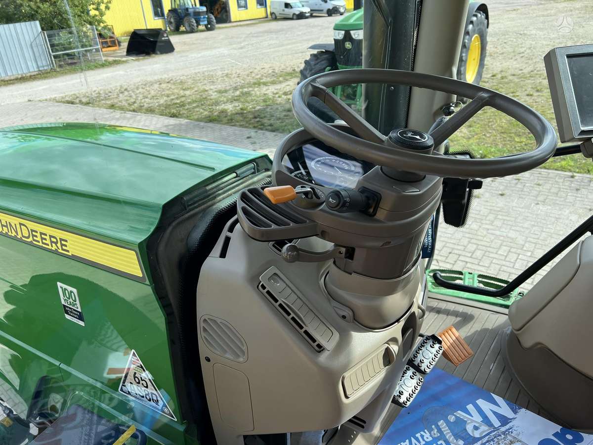 John Deere 6195R, traktoriai