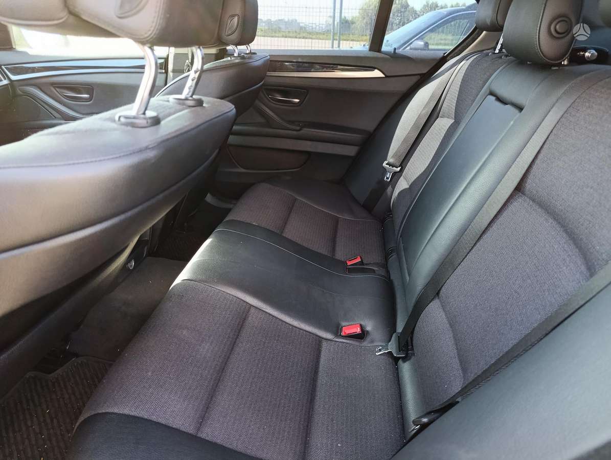 BMW 525, 2.0 l., Седан