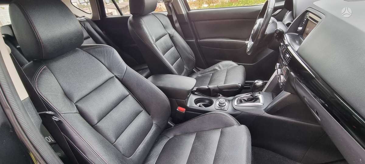 Mazda CX-5, 2.2 l., Внедорожник / Кроссовер