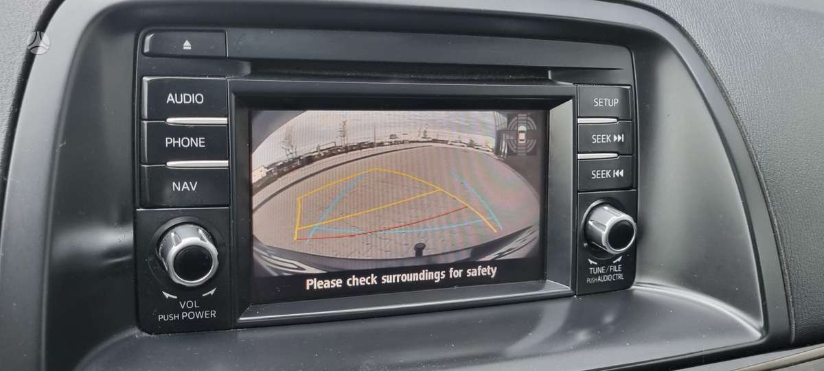 Mazda CX-5, 2.2 l., off-road / crossover