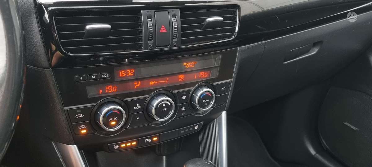 Mazda CX-5, 2.2 l., Внедорожник / Кроссовер