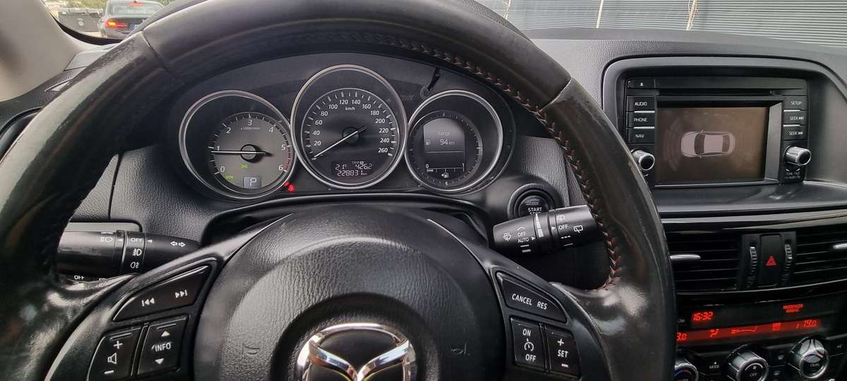 Mazda CX-5, 2.2 l., off-road / crossover