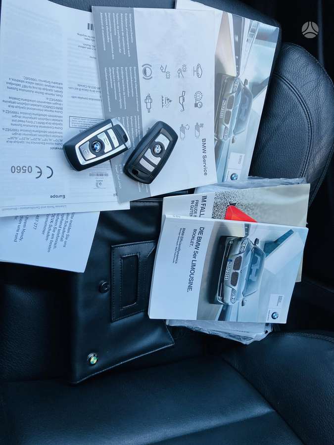 BMW 520, 2.0 l., Седан