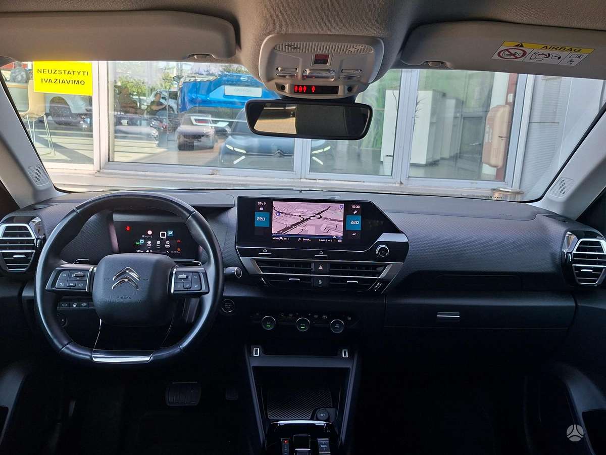 Citroen C4, 1.2 l., Хэтчбек