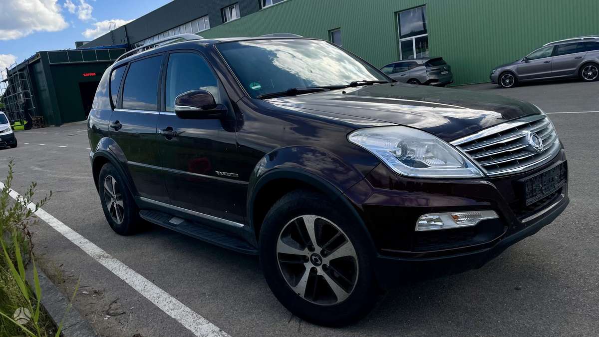 SsangYong Rexton - 2